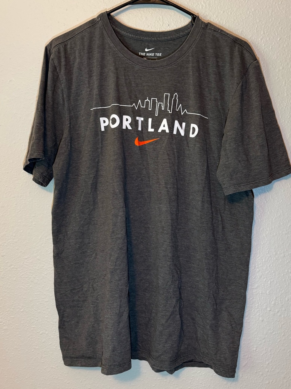 Nike “Portland” Men’s shirt Size Large